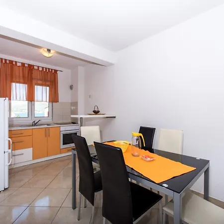 Slavica Διαμέρισμα Τρογκίρ